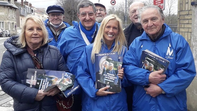 La campagne se déroule sur le terrain